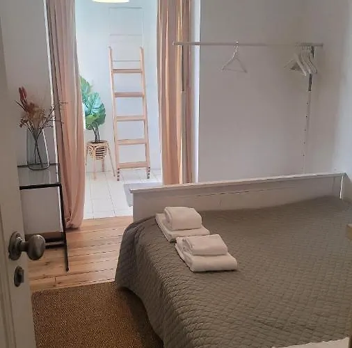 게스트하우스 Tiny With Private Bathroom - Bairro Alto 리스본